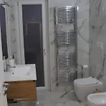 Apartament Tedhouse