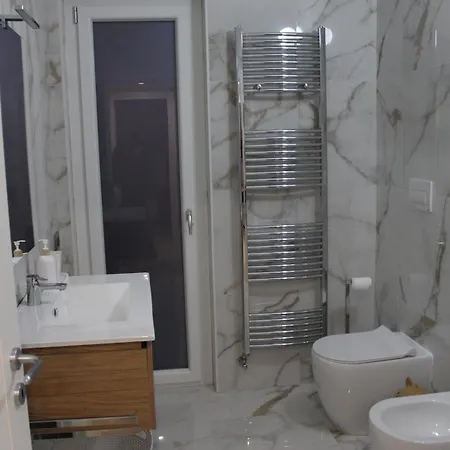 Apartman Tedhouse
